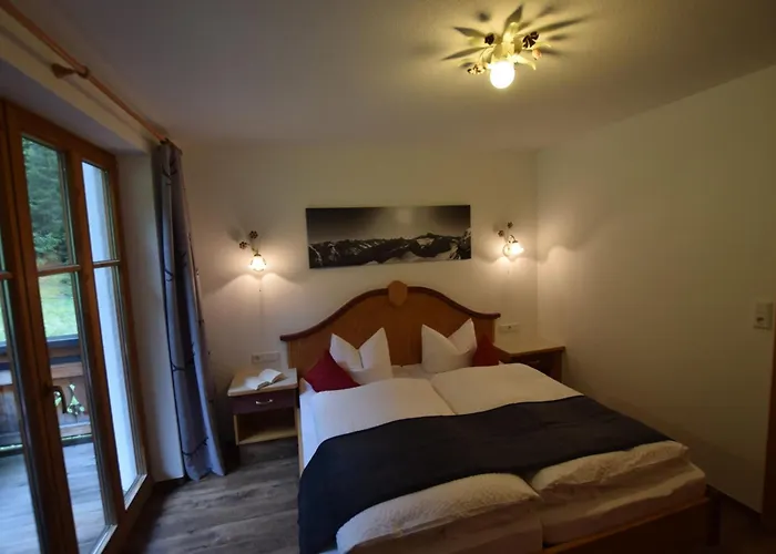 费瑞恩豪弗颂城公寓